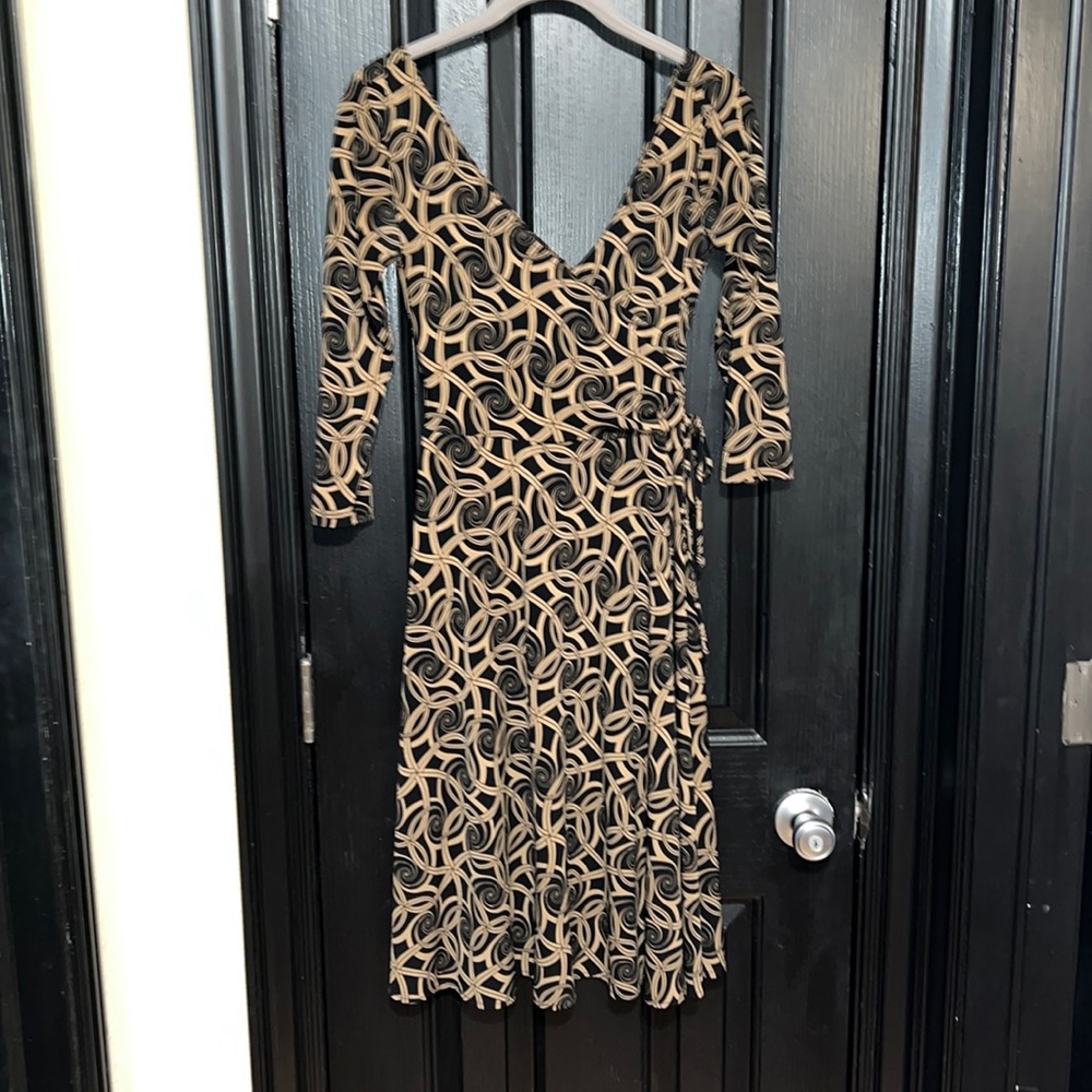 Black and brown dress